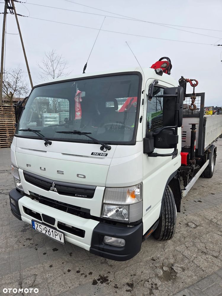 Mitsubishi FUSO Canter - 1