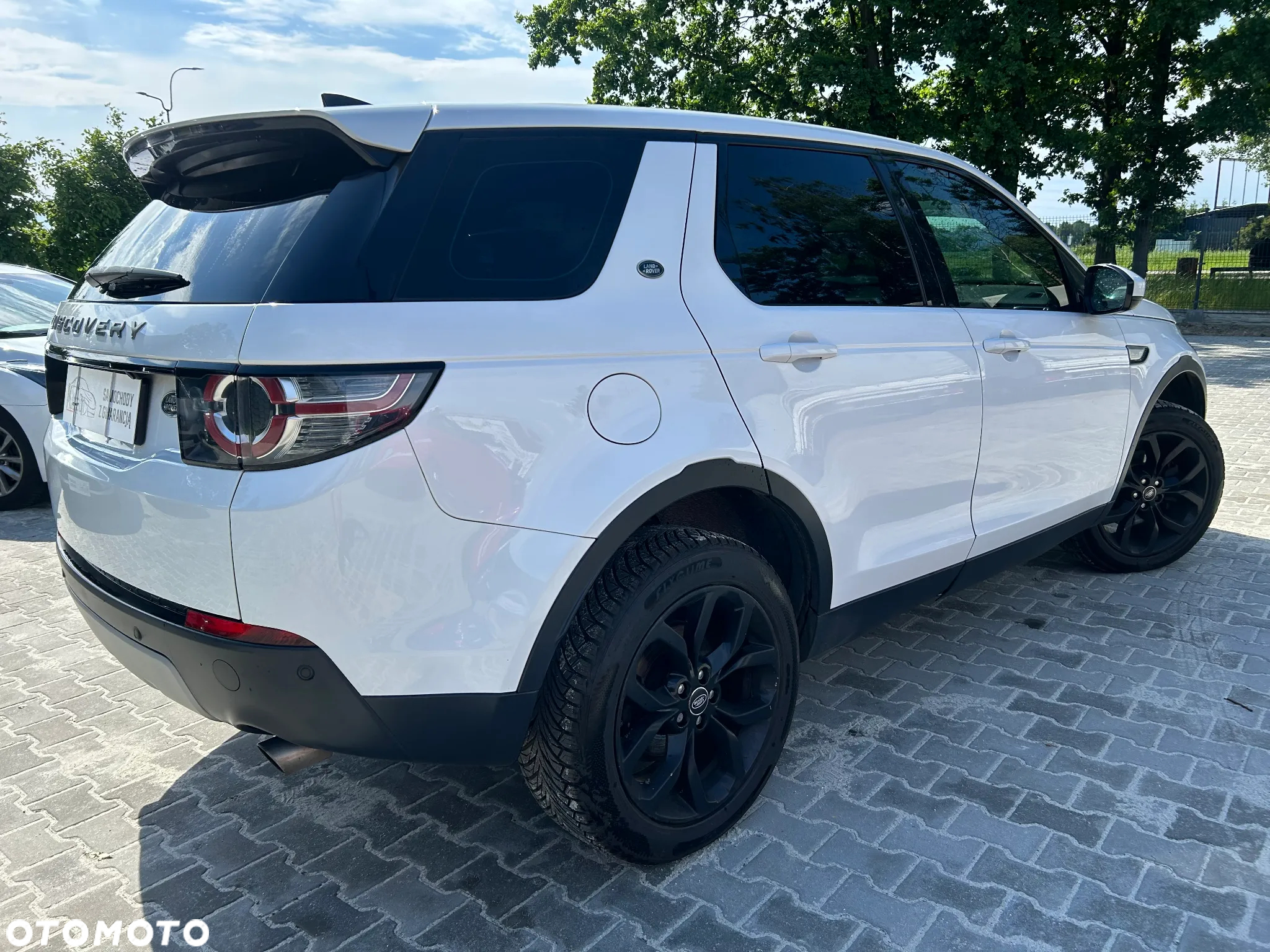 Land Rover Discovery Sport 2.0 TD4 HSE Luxury - 6