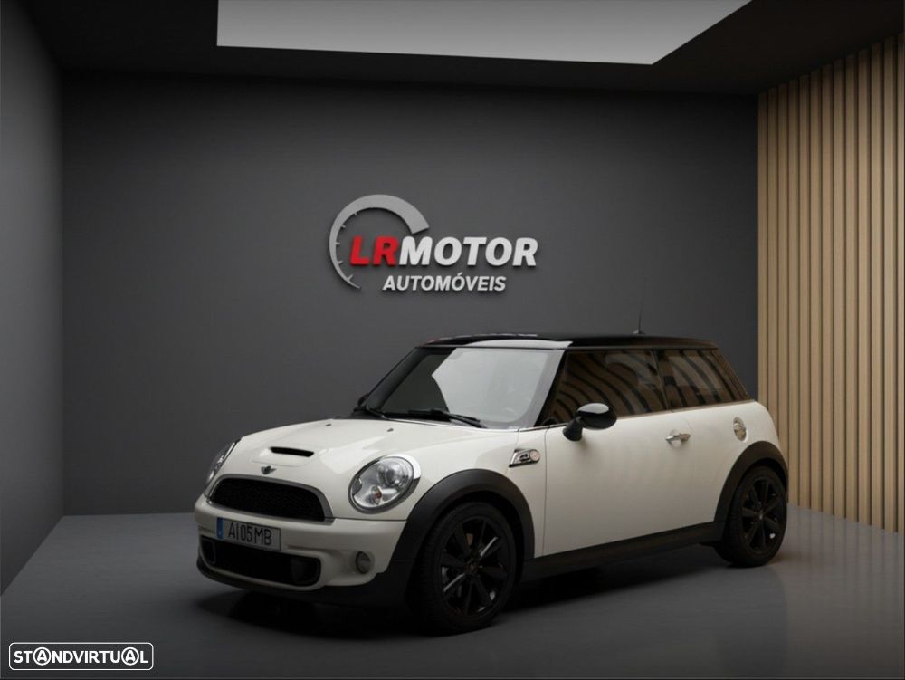 MINI 3 Portas Cooper S - 1