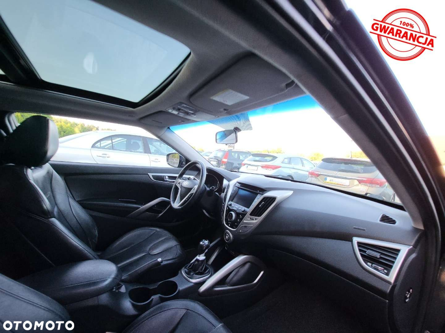 Hyundai Veloster - 25