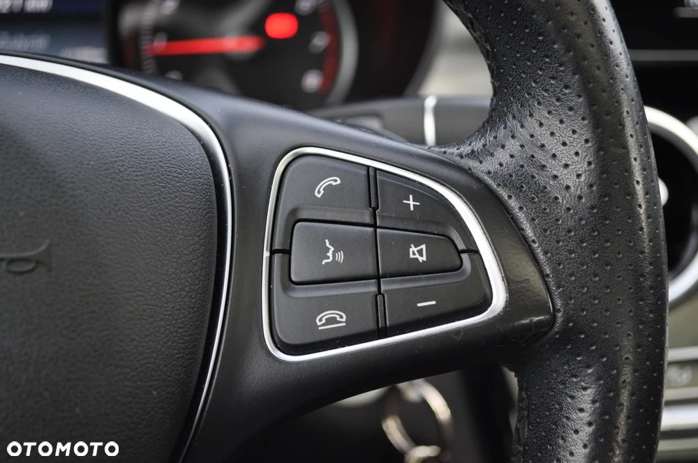 Mercedes-Benz Klasa C 180 7G-TRONIC Avantgarde - 28