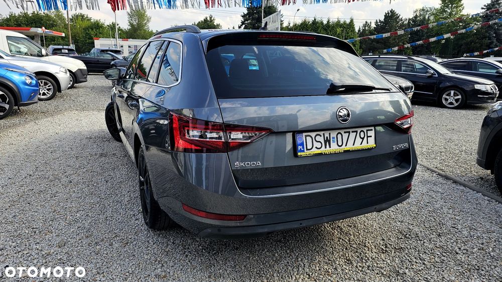 Skoda Superb - 12