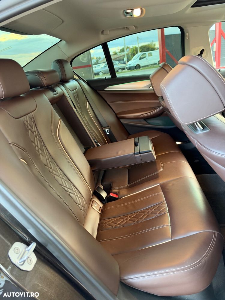 BMW Seria 5 520d AT - 7