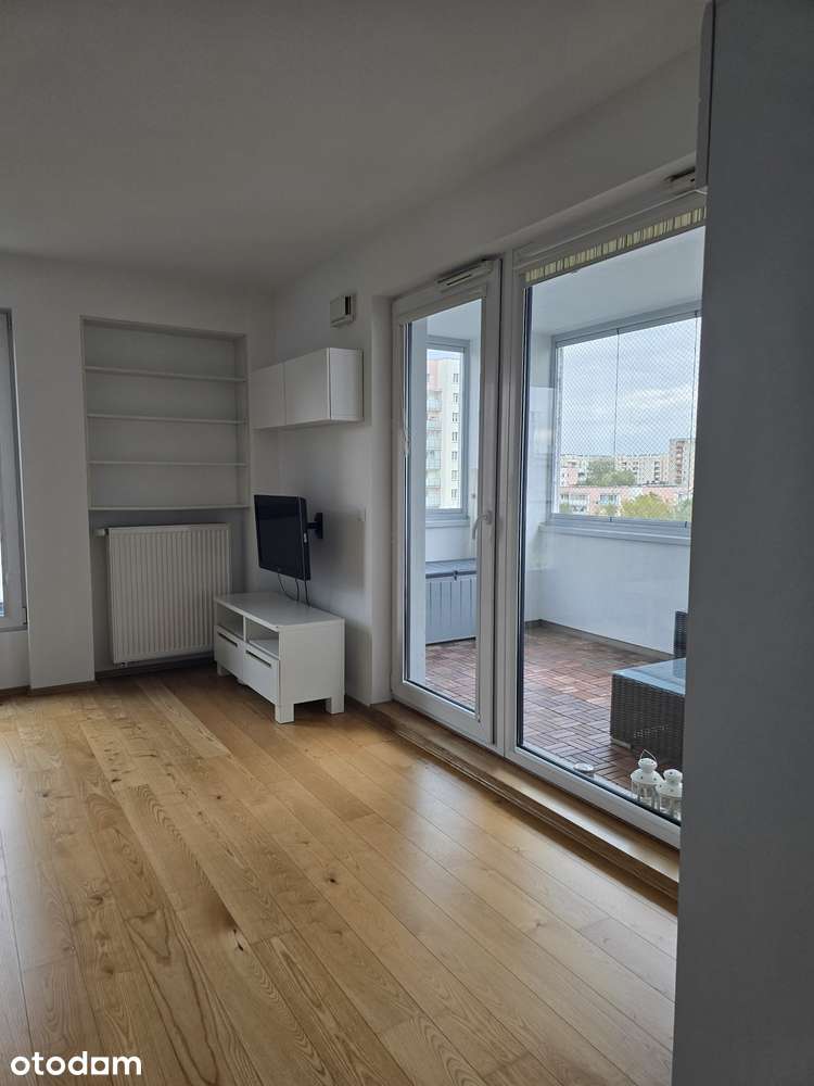 ​3 pokoje 56m² + loggia 11m² | Gocław, os. Adria | Ochrona | Od zaraz!