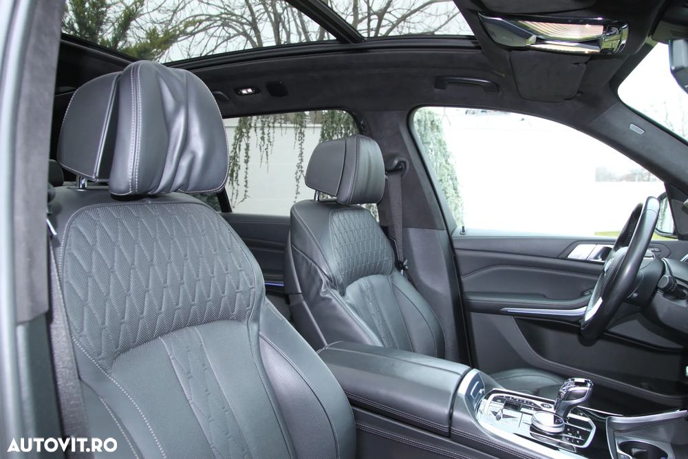 BMW X7 - 29