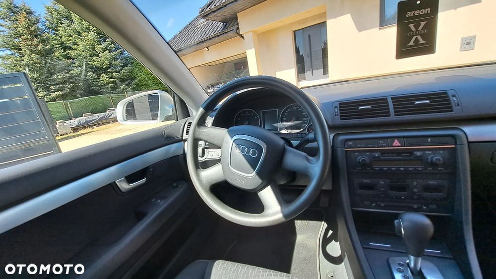 Audi A4 Avant - 15