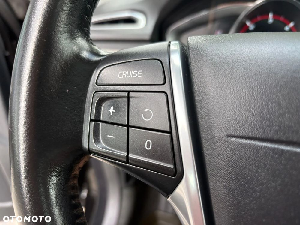 Volvo V70 D3 Geartronic Momentum - 14