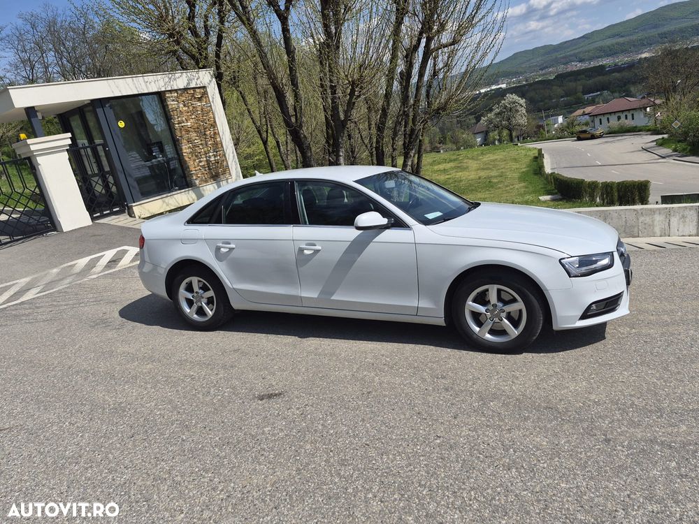 Audi A4 2.0 TDI DPF clean multitronic Attraction - 4