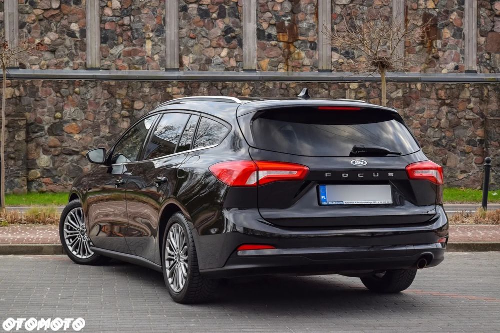 Ford Focus 1.5 EcoBoost Titanium X - 2