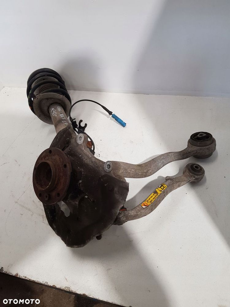 amortyzator zwrotnica lewy przód 6766771 bmw e63 e64 4.4b - 6