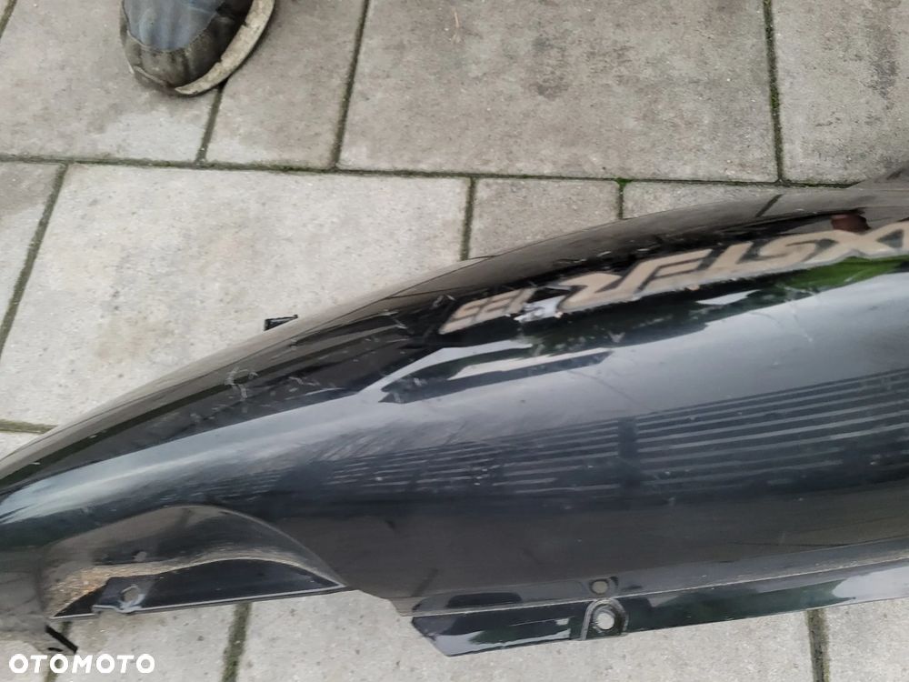Owiewka, osłona, bok, boczek Yamaha Maxster 125 - 4