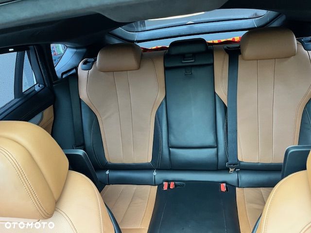 BMW X6 xDriveM50d - 23