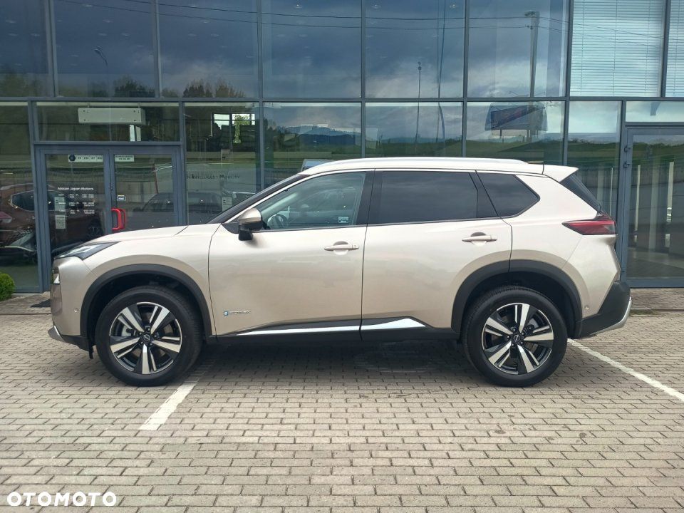 Nissan X-Trail - 4