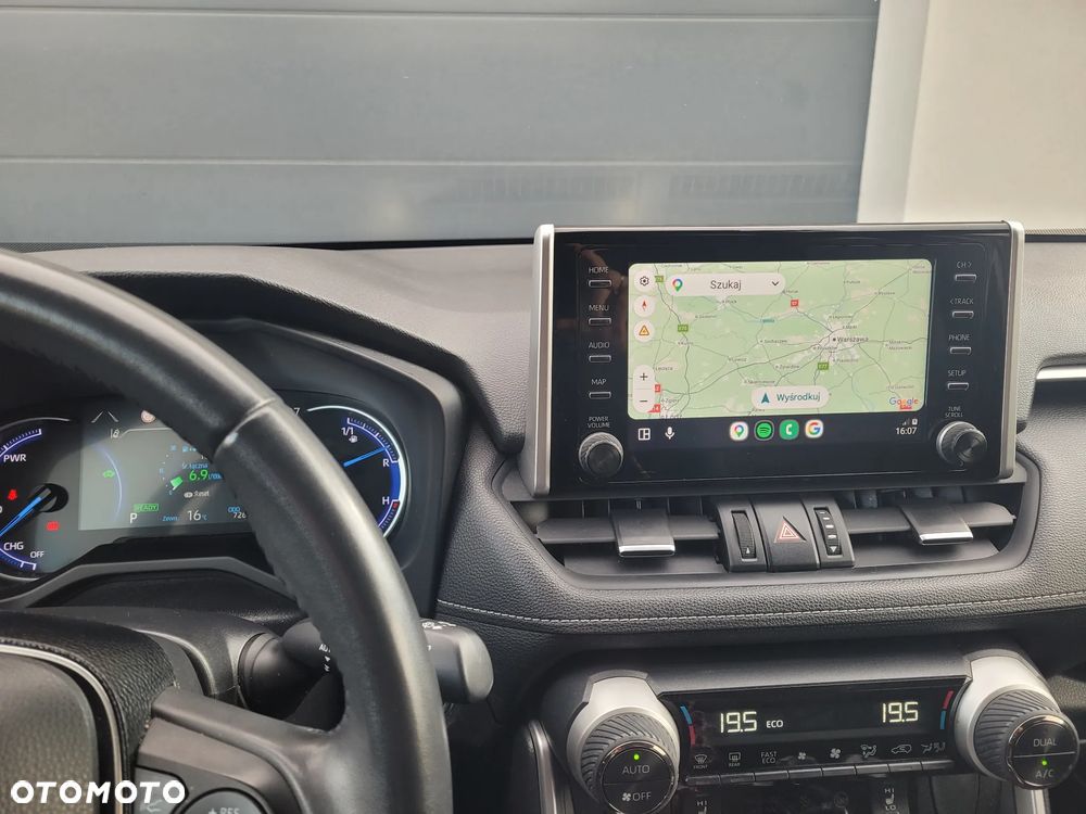 Toyota RAV4 2.5 Hybrid Comfort 4x2 - 12