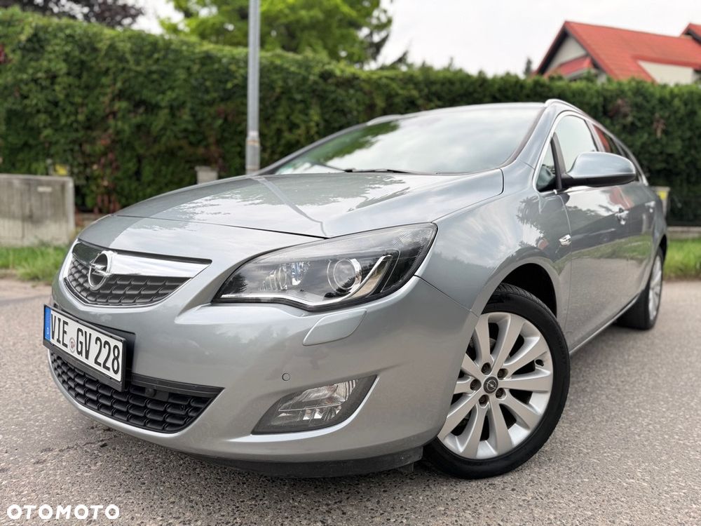 Opel Astra 1.4 T Enjoy S&S - 13
