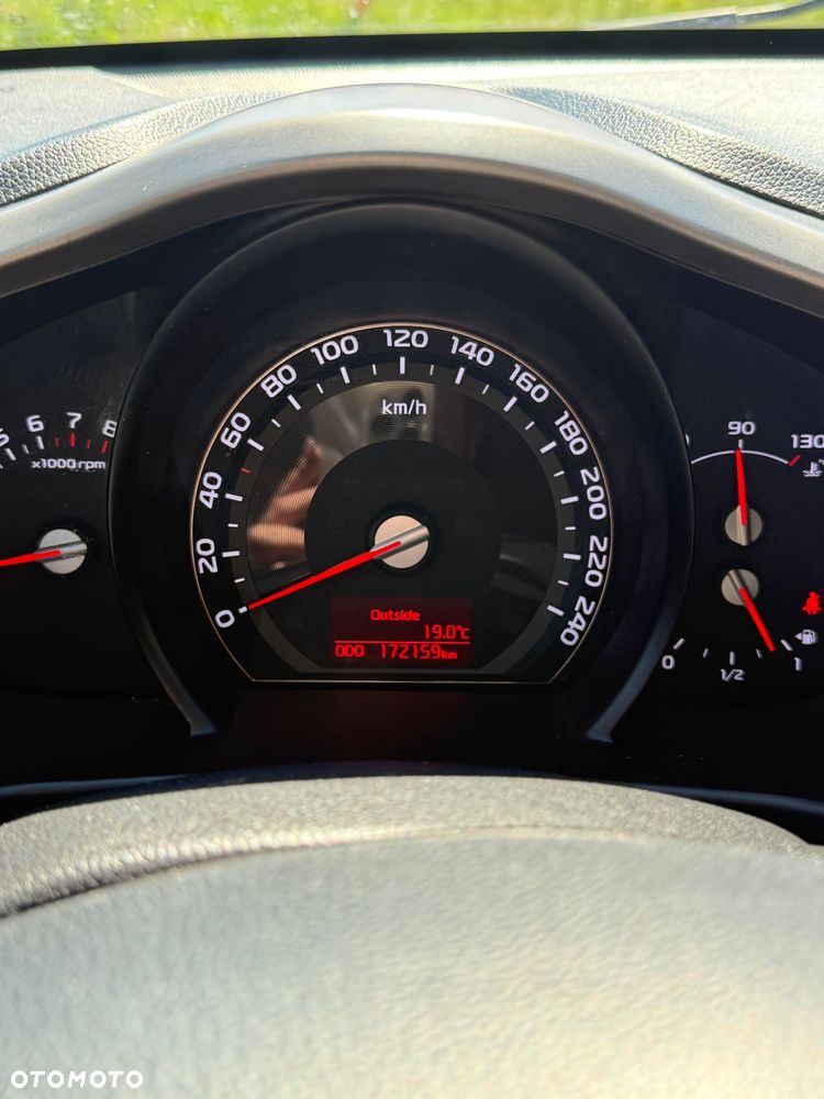 Kia Sportage - 11