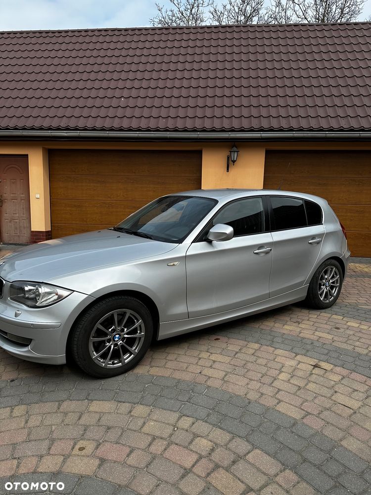 BMW Seria 1 120d DPF - 2