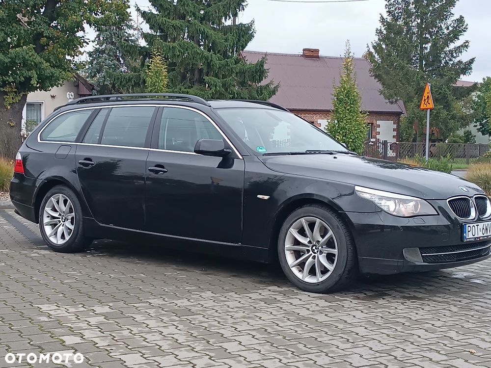 BMW Seria 5 520d Touring Special Edition - 14