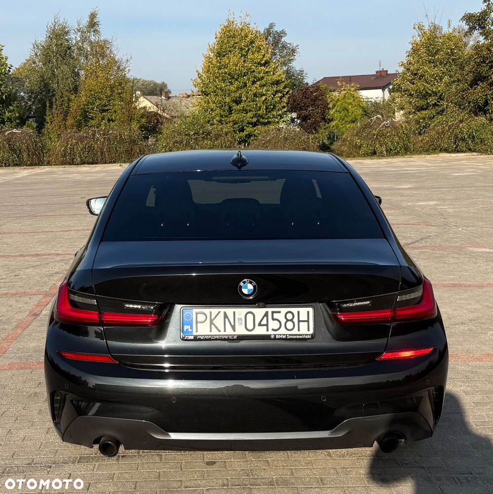 BMW Seria 3 318d - 5