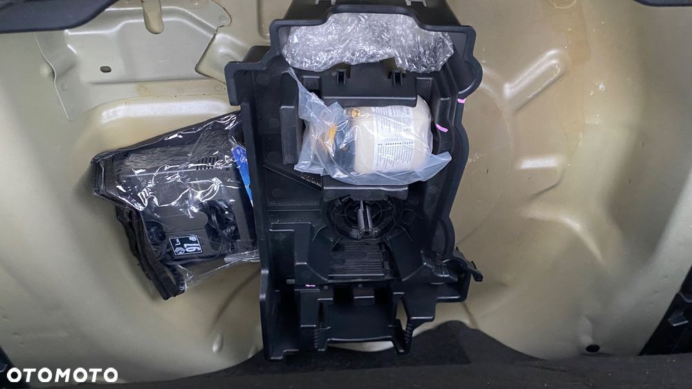 Citroën C4 BlueHDi 130 Stop&Start EAT8 MAX - 25