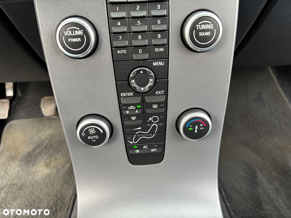 Volvo C30 1.8 Momentum - 19