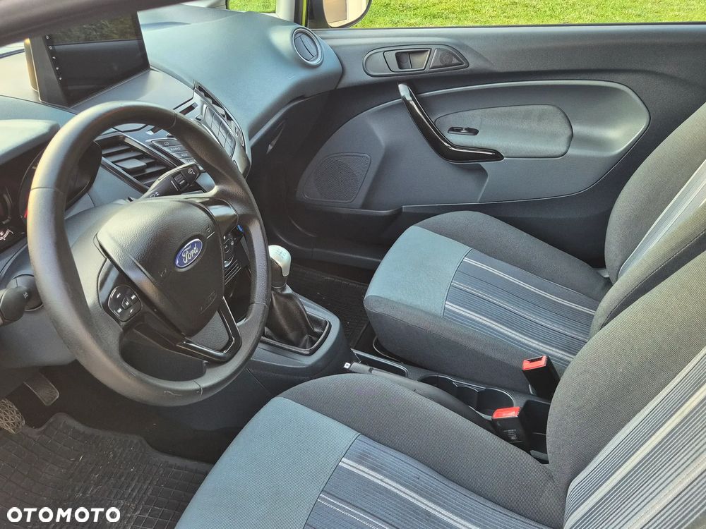 Ford Fiesta 1.25 Champions Edition - 15