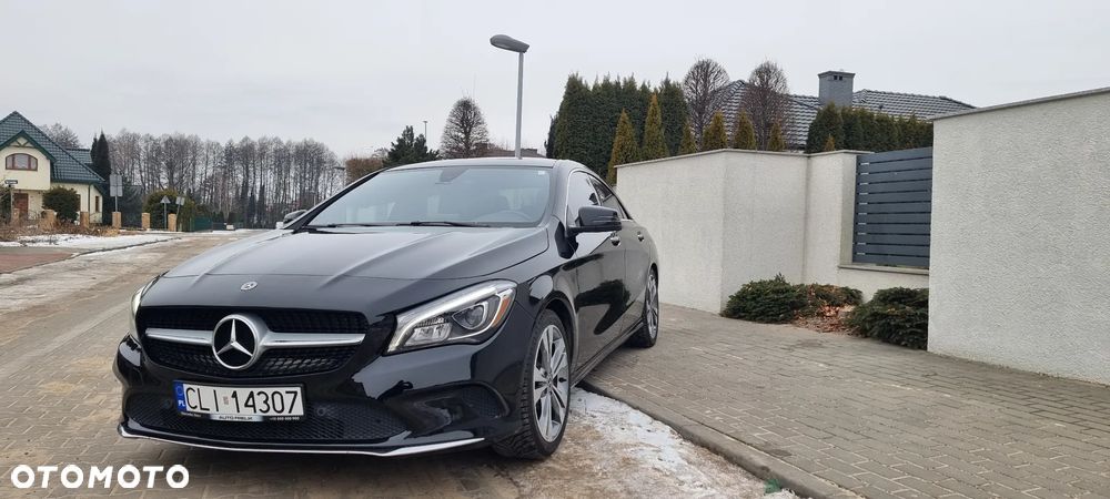 Mercedes-Benz CLA 250 4Matic 7G-DCT UrbanStyle Edition - 14