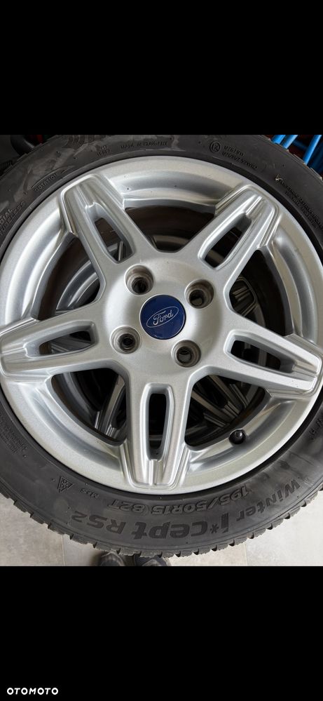 Ford Fiesta 1.0 EcoBoost STart-Stop Titanium - 22