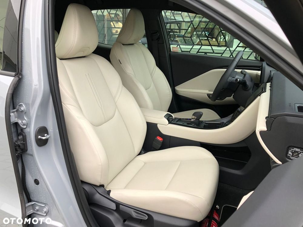 Lexus LBX 1.5 Hybrid Elegant - 26