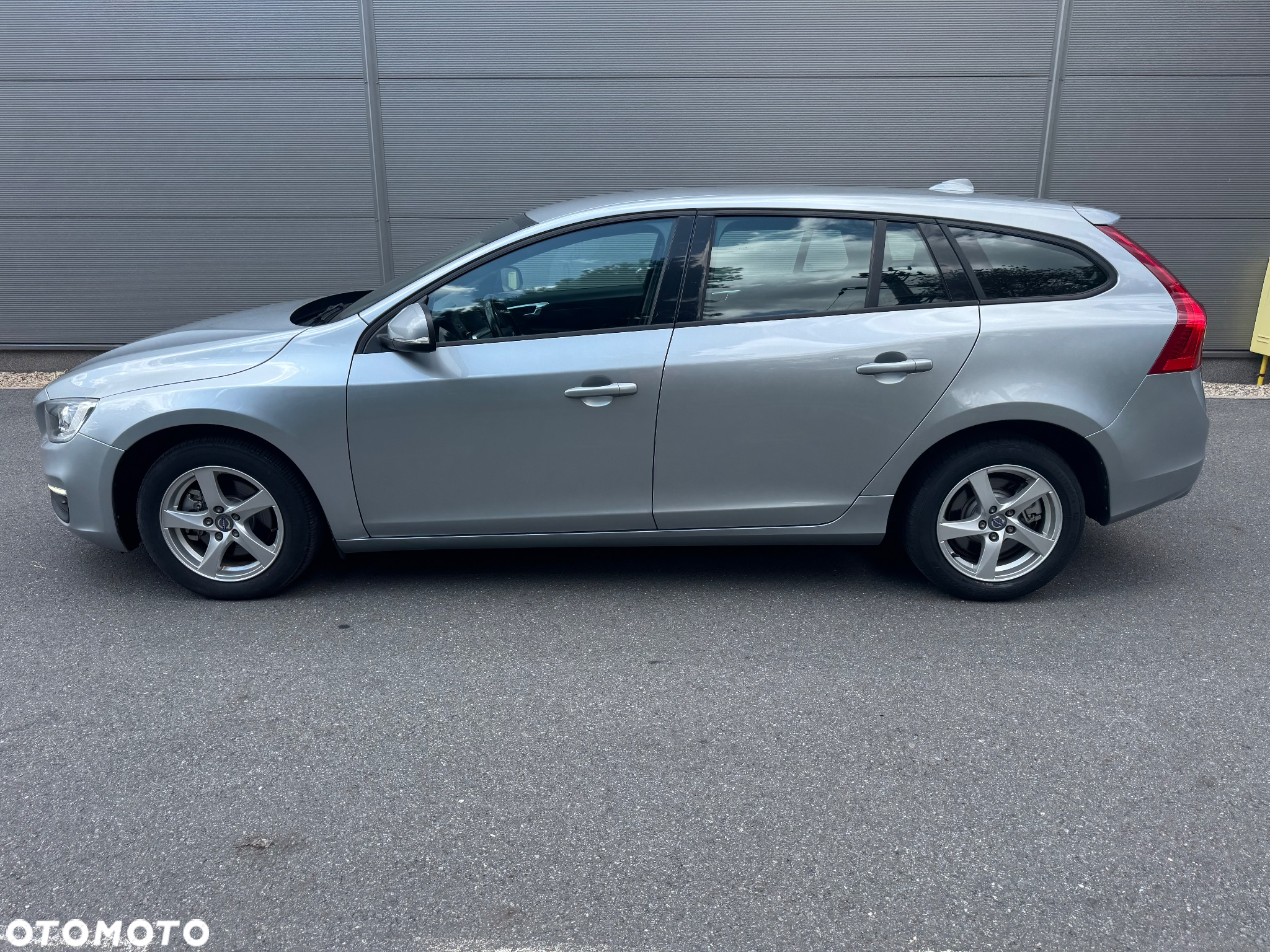 Volvo V60 - 6