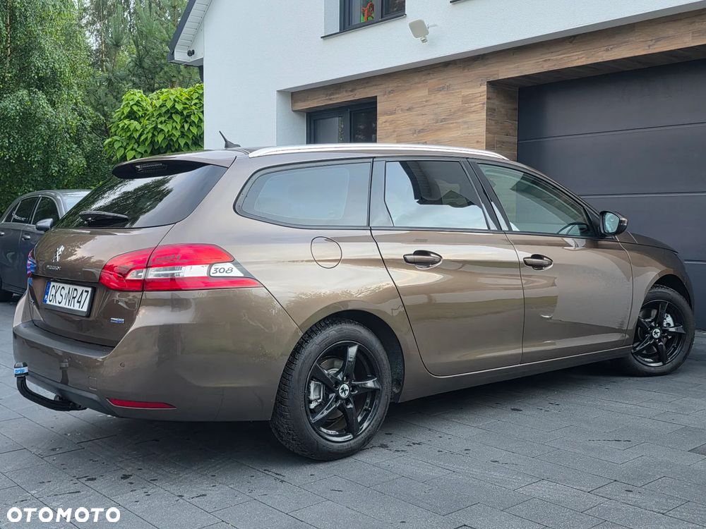 Peugeot 308 BlueHDi 150 EAT6 Stop & Start Niveau 2 Business-Line - 24