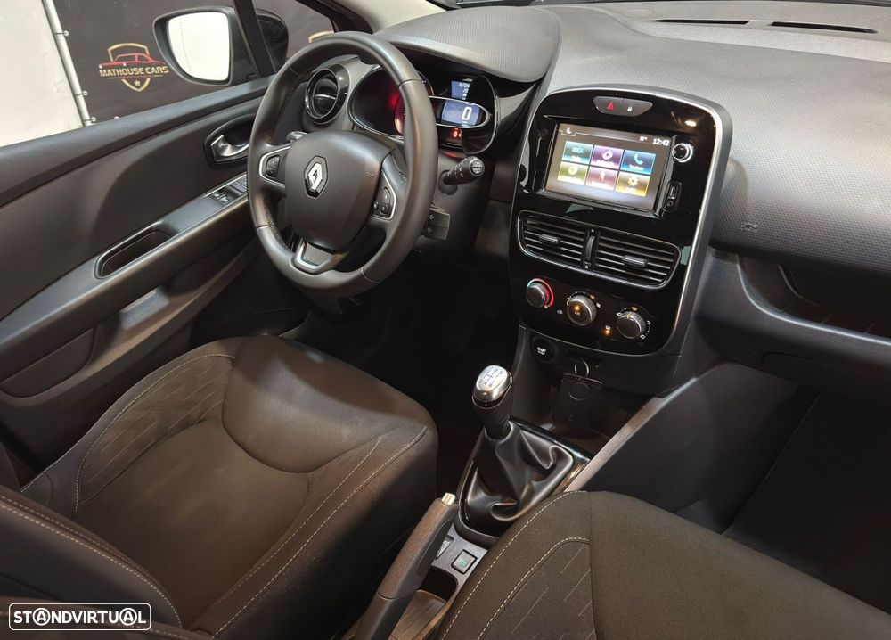 Renault Clio 0.9 TCe Limited - 12