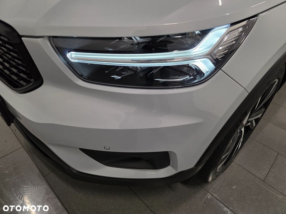 Volvo XC 40 D3 R-Design - 29