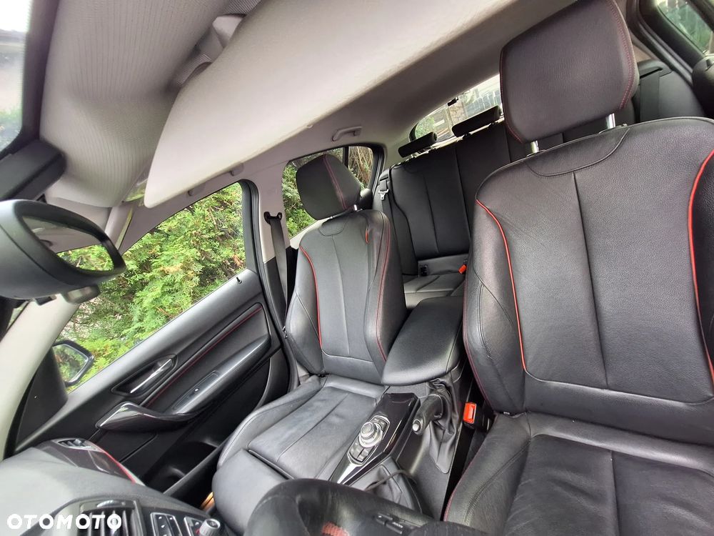 BMW Seria 1 118d xDrive Sport Line - 10