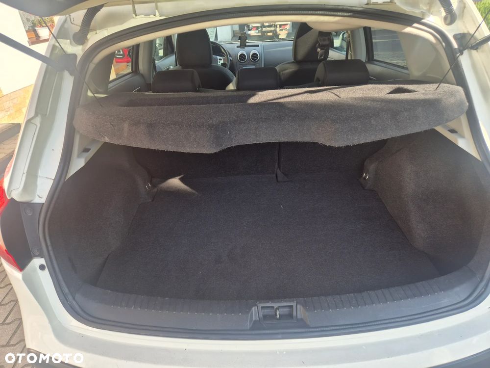 Nissan Qashqai 1.6 I-Way - 23