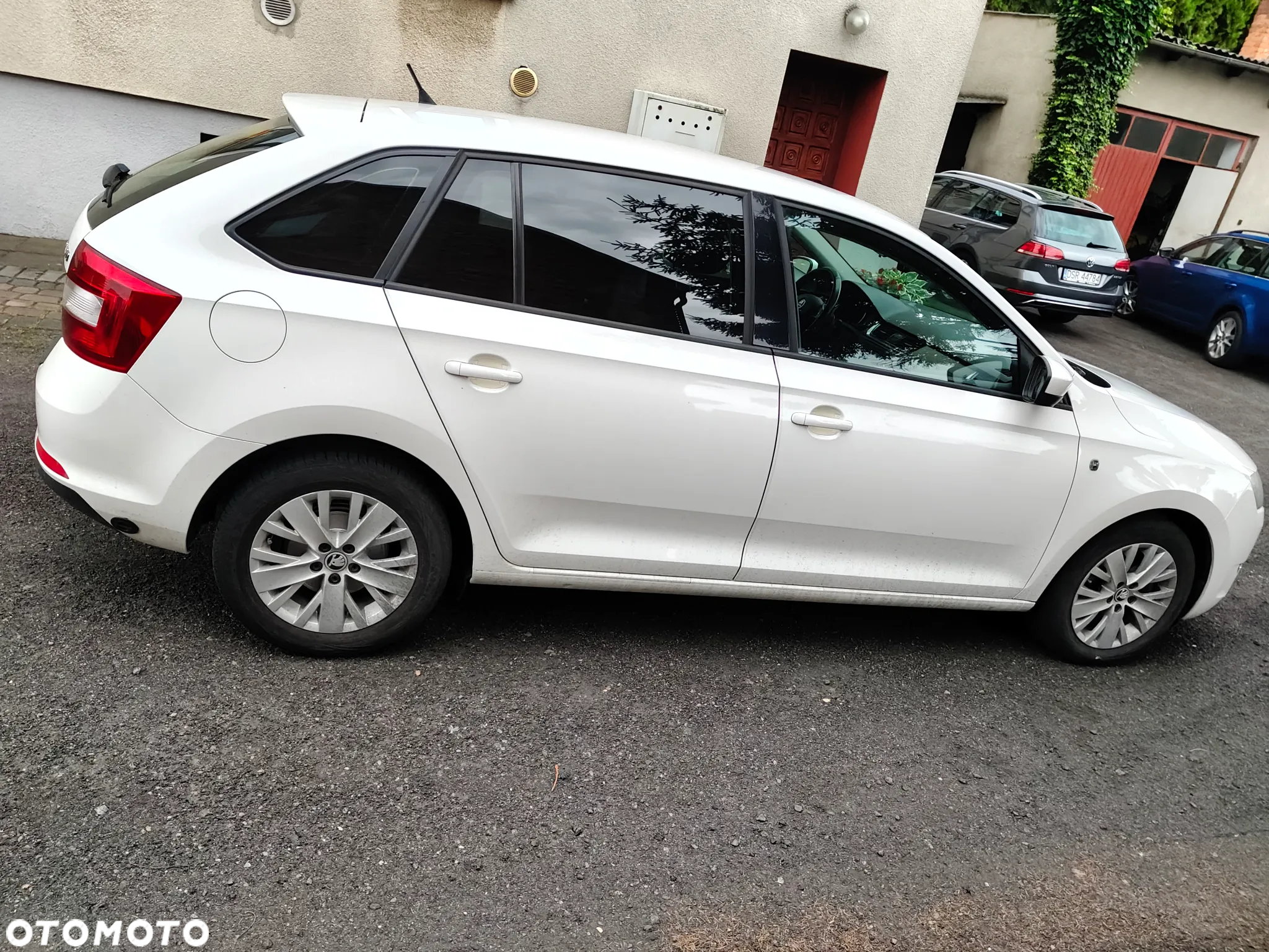 Skoda RAPID 1.2 Ambition Max - 6