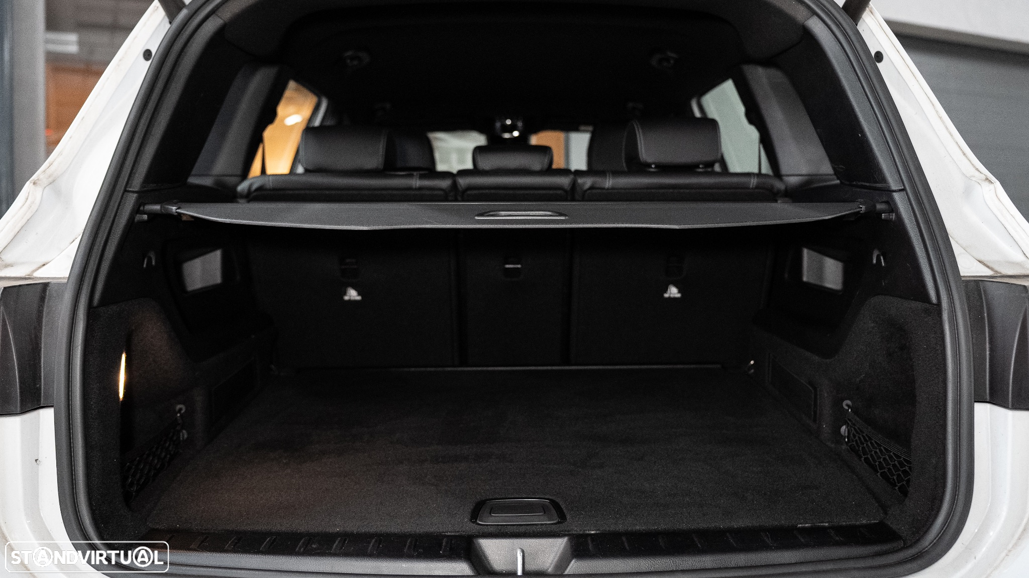 Mercedes-Benz GLB 200 d 8G-DCT Progressive - 38