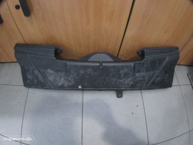 Grelha Friso 64316987498 BMW E82 2008 120D 177CV 5P BRANCO FRT GRE FILTRO DE AR  Suporte Danificado - 1