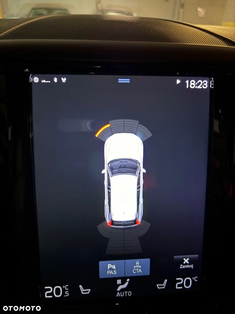 Volvo XC 60 D5 AWD Inscription - 25