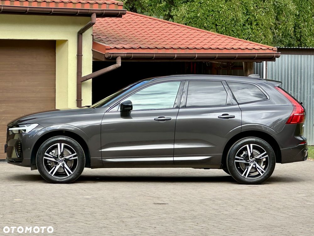 Volvo XC 60 B4 D AWD R-Design - 11