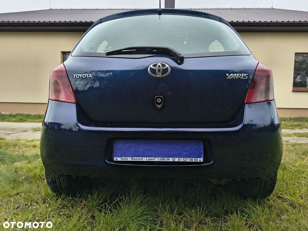 Toyota Yaris - 5