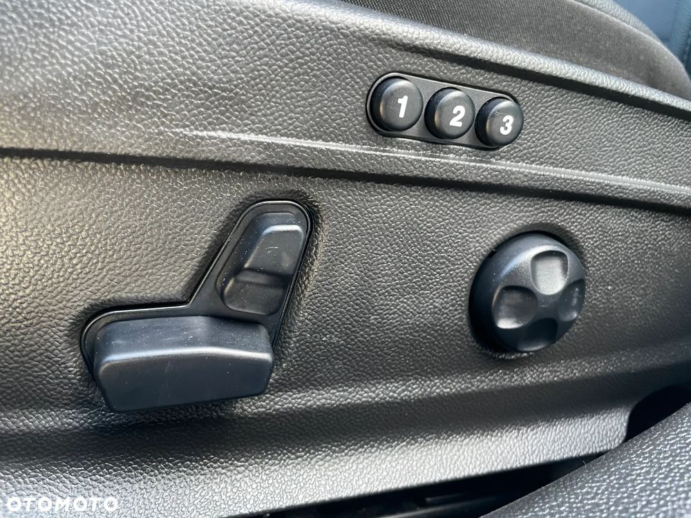 Alfa Romeo Giulia 2.0 Turbo Sprint - 35