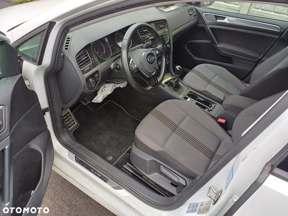 Volkswagen Golf 1.2 TSI BMT Trendline - 9