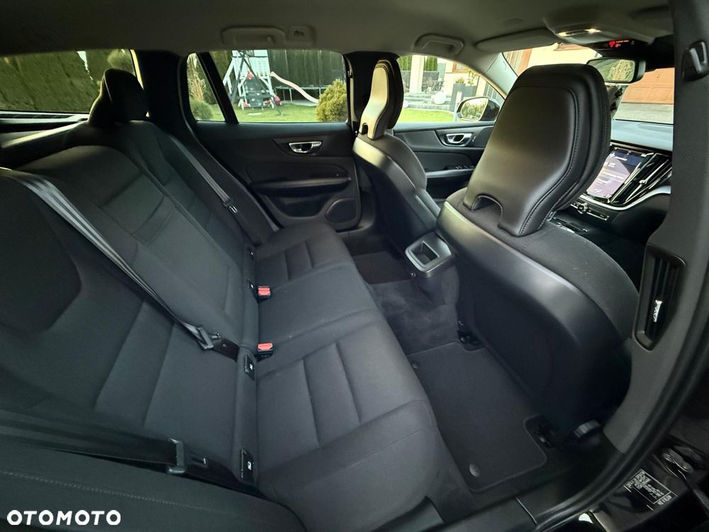 Volvo V60 - 22