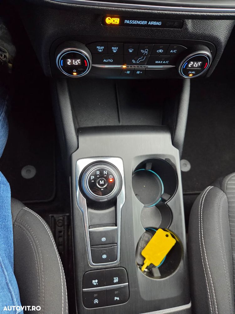 Ford Focus - 17