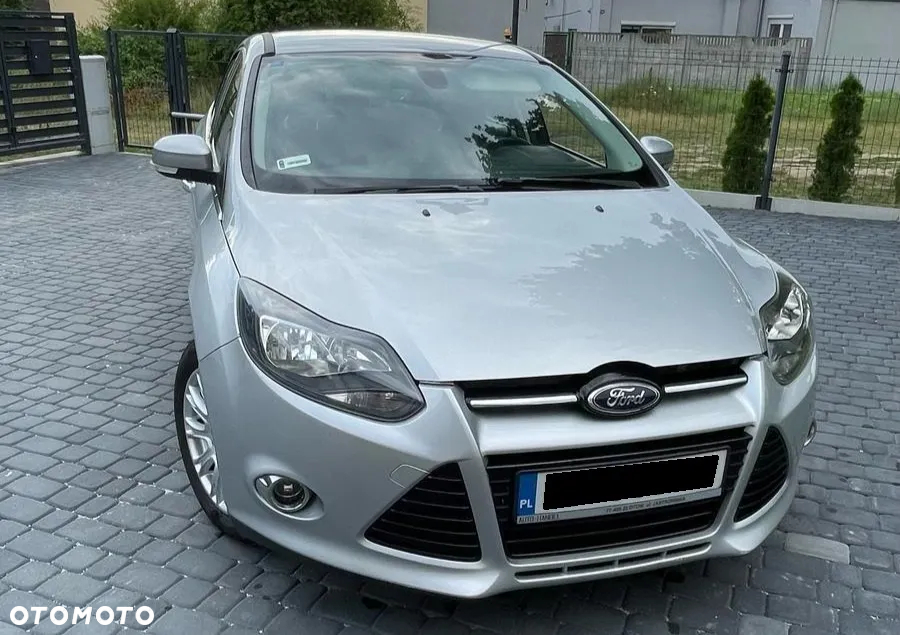 Ford Focus 1.6 Titanium - 2