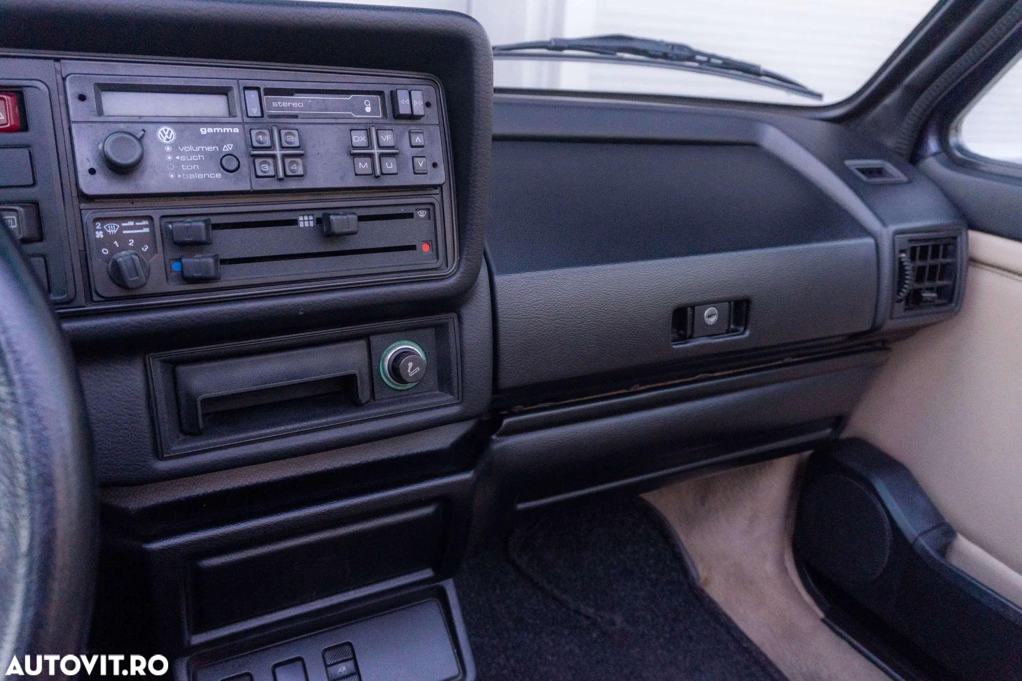 Volkswagen Golf GL - 21