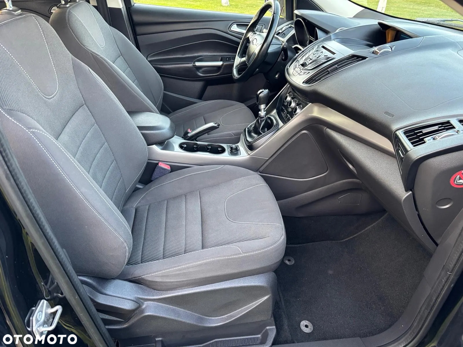 Ford Kuga 1.6 EcoBoost 2x4 SYNC - 18