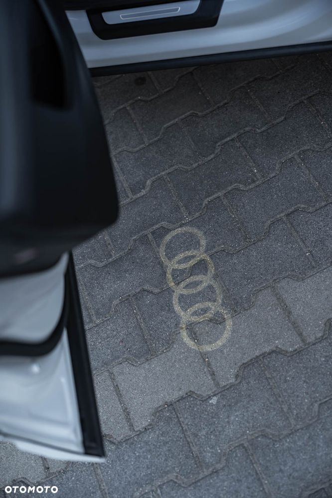 Audi Q7 - 30