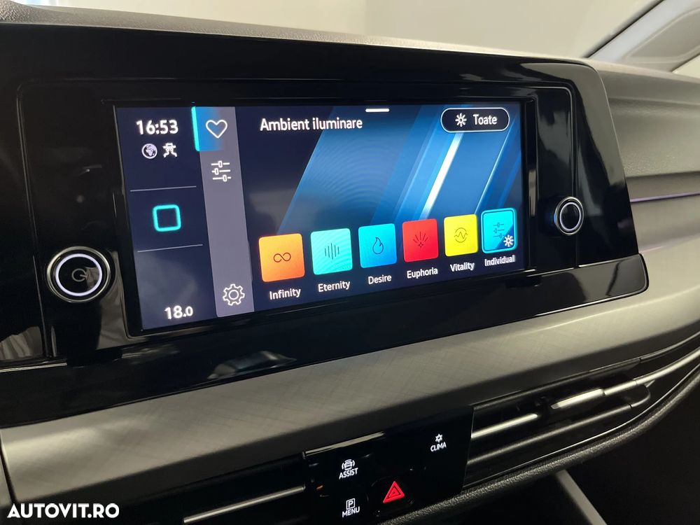 Volkswagen Golf - 21